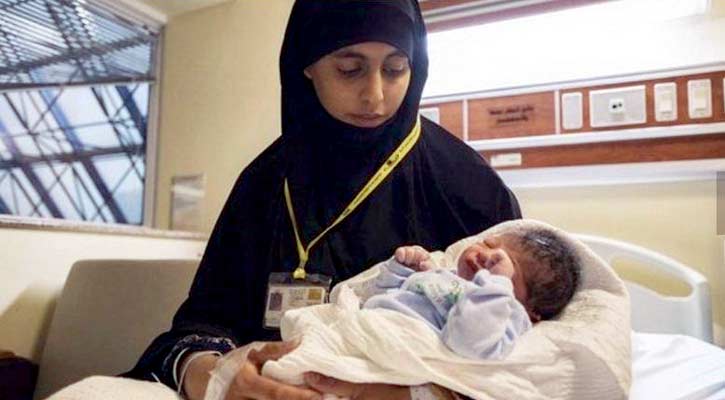 হজ পালনকালেই সন্তান প্রসব