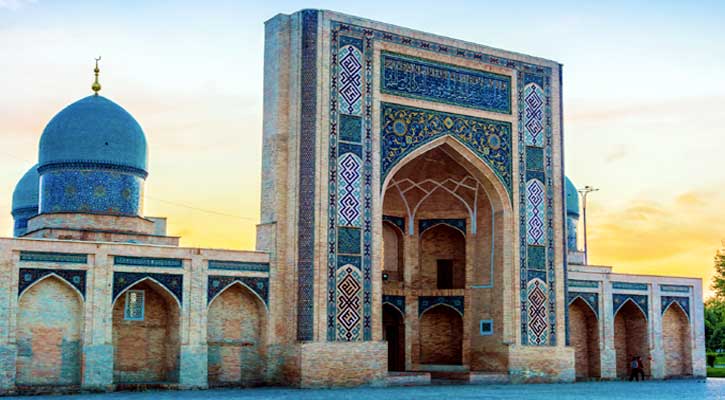 উসমান (রা.)-এর সমকালীন কোরআন তাসখন্দের যেখানে সংরক্ষিত