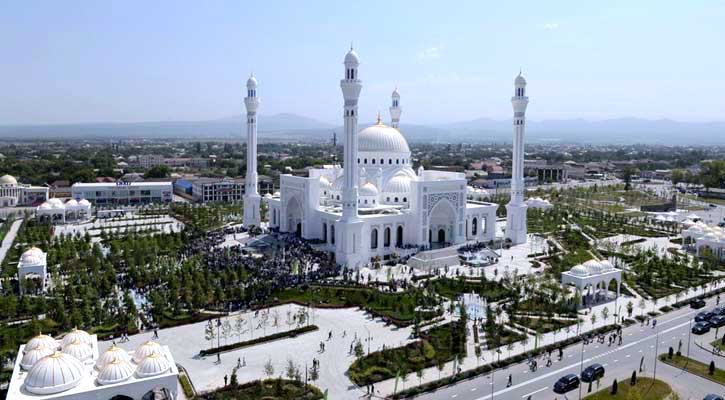 চেচনিয়ায় ইউরোপের সর্ববৃহৎ মসজিদ উদ্বোধন