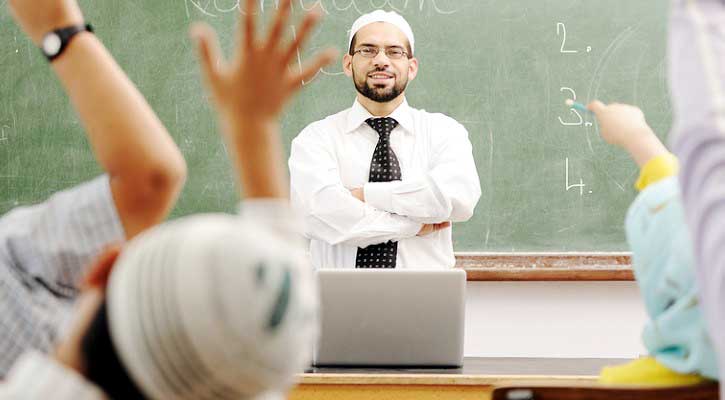শিক্ষকের মর্যাদা দানে ইসলামের উৎসাহ