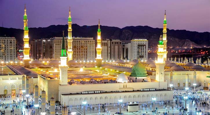 মসজিদে নববী: মহানবী (সা.)-এর সব কাজ-কর্মের প্রাণকেন্দ্র