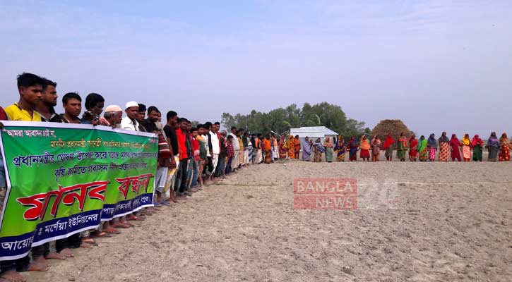 আবাদি জমিতে আবাসন নির্মাণ বন্ধের দাবি