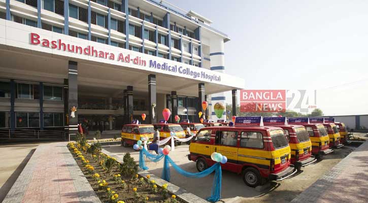 ৮০০ গ্রাম ওজনের শিশুর জন্ম!