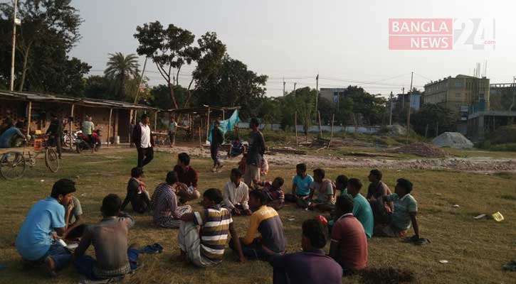 চাঁদা না পেয়ে স্কুলের নির্মাণ কাজ বন্ধ করলো ছাত্রলীগ