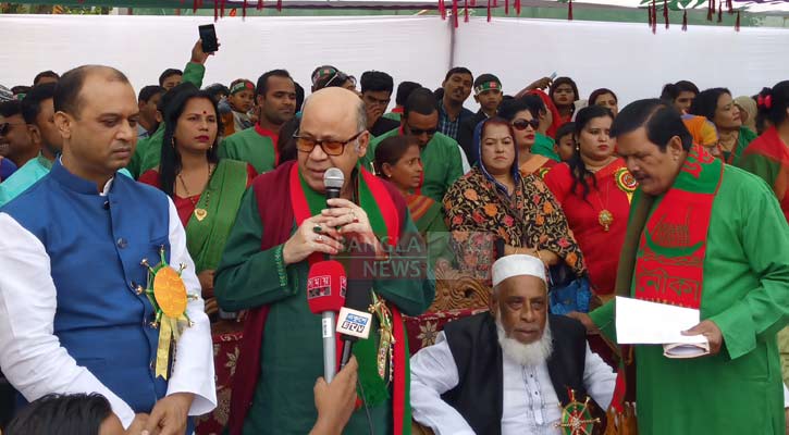 রাজাকারদের তালিকায় সন্তুষ্ট নই: কামরুল ইসলাম