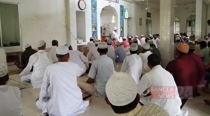 ‘ঈদগাহ মাঠে নামাজ না হলে ঈদের আমেজ বোঝা যায় না’