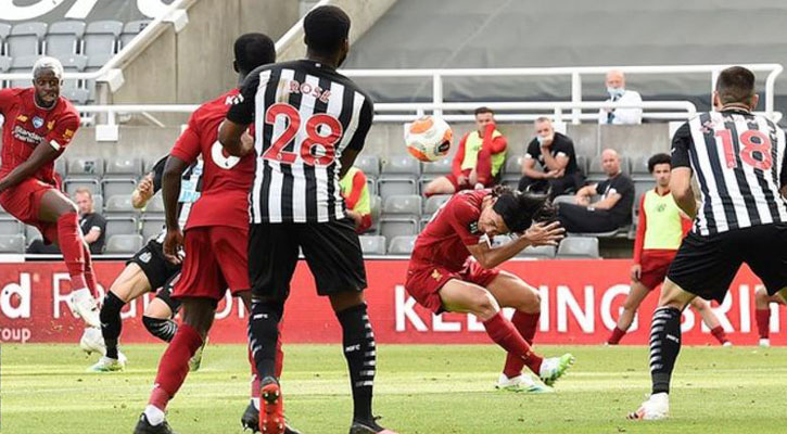 আফসোস ও জয়ে মৌসুম শেষ করলো চ্যাম্পিয়ন লিভারপুল