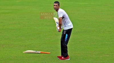 মিরপুরে ব্যাট হাতে অনুশীলনে ফিরলেন মাহমুদউল্লাহ