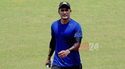 অনুশীলনে ঘাম ঝরালেন ইমরুল