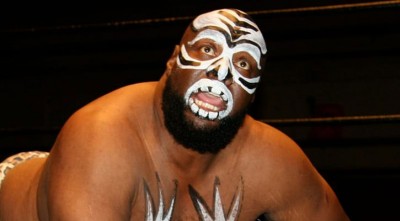 চলে গেলেন রেসলার কামালা