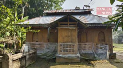 ধ্বংসের দ্বারপ্রান্তে ঐতিহ্যবাহী মমিন মসজিদ (ভিডিও)