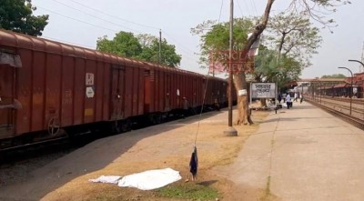 দেশে প্রথম ভারত থেকে রেলপথে চাল আমদানি শুরু