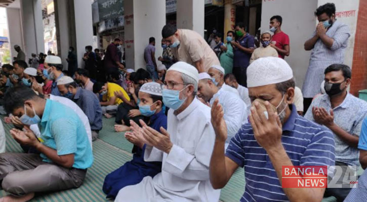 জুমাতুল বিদায়ে পাপ ও অকল্যাণ থেকে মুক্তি কামনা