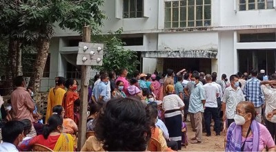 খাগড়াছড়িতে করোনার দ্বিতীয় ডোজের টিকা নিয়ে হট্টগোল