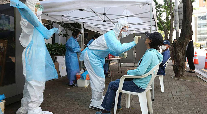 করোনায় প্রাণ হারালেন বিশ্বের আরও ১০ হাজারের বেশি মানুষ