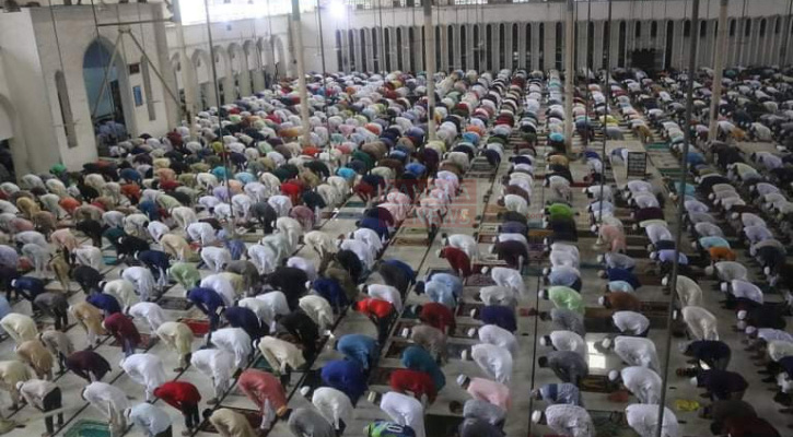 বায়তুল মোকাররমে ঈদের তৃতীয় জামাত সম্পন্ন