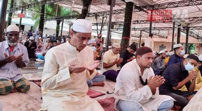 সিলেটে ঈদ জামাতে ফরিয়াদ ‘মহামারি থেকে মুক্তি দিন মাবুদ’