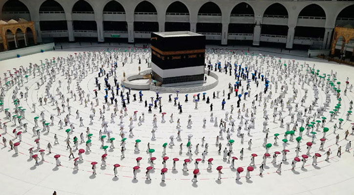করোনাকালে ওমরাহ পালনে মানতে হবে যেসব শর্ত