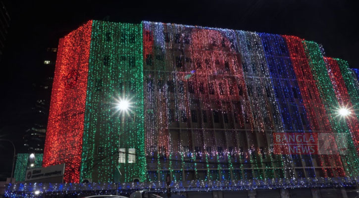 আলোয় আলোয় ‘স্বপ্নপুরী’র রাজধানী