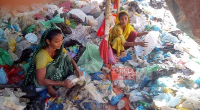 ময়লার স্তূপে জীবিকার সন্ধান