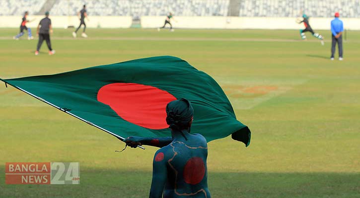 মুক্তির পঞ্চাশ, জনকের শতবর্ষে প্রাণোচ্ছল দিন 