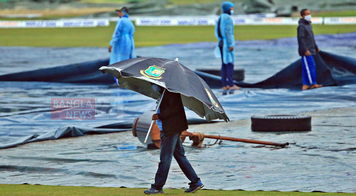 মাঘের বৃষ্টিতে ভেসে গেল বিপিএলের দুই ম্যাচ