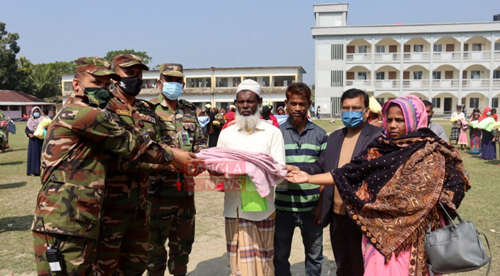 টুঙ্গিপাড়া-কোটালীপাড়ায় সেনাবাহিনীর ত্রাণ সহায়তা