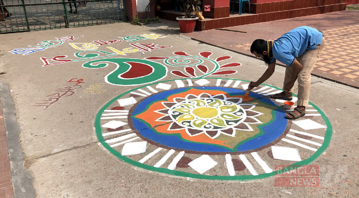 মহান একুশের প্রথম প্রহরের প্রতীক্ষা