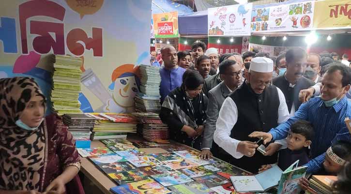 একুশের বইমেলায় মৌলবাদী বই রাখা যাবে না: মেয়র রেজাউল