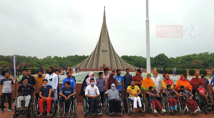 হুইল চেয়ারে স্বাধীনতা