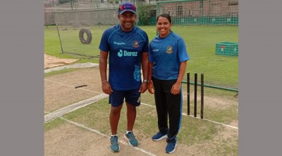 ভাঙা মন নিয়েই স্বপ্ন দেখছেন ডলি