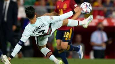 শেষ মুহূর্তের গোলে হার এড়াল রোনালদোর পর্তুগাল