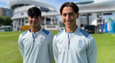 ইংল্যান্ডের জার্সিতে বাংলাদেশি বংশোদ্ভুত রবিন দাস