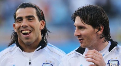 ফুটবলকে বিদায় বললেন কার্লোস তেভেজ