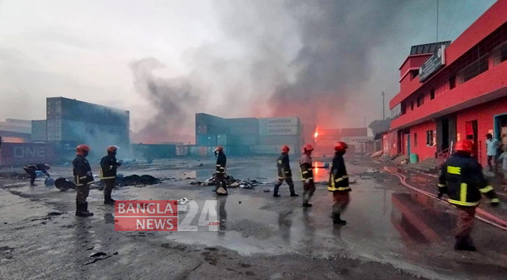 সীতাকুণ্ডে বিস্ফোরণ: ফায়ার সার্ভিসের ৯ কর্মীর মৃত্যু