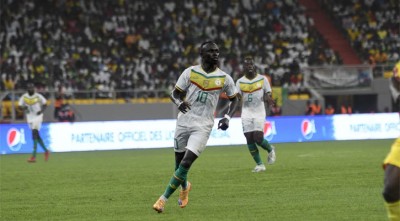 হ্যাটট্রিক করে মানের রেকর্ড