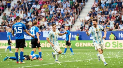মেসির পাঁচ গোলে আর্জেন্টিনার বড় জয়