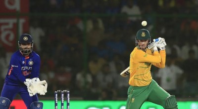 ২১১ রান করেও বড় হার ভারতের