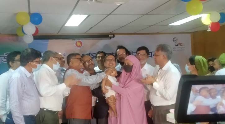 ভিটামিন ‘এ-প্লাস’ ক্যাম্পেইন শুরু