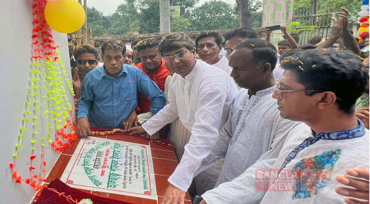 পদ্মা সেতু বিশ্বকে তাক লাগিয়ে দিয়েছে: এমপি শিমুল