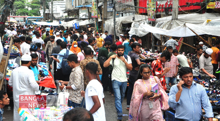 বাধ্যতামূলক তবুও মাস্কে অনীহা