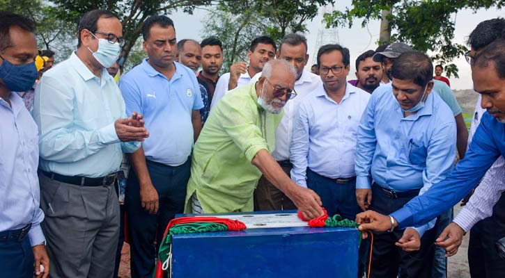 খুলনায় বর্জ্য থেকে তরল জ্বালানি উৎপাদন প্ল্যান্টের ভিত্তিপ্রস্তর স্থাপন