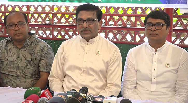 বিদেশিদের কাছে ধরনা দেওয়া রাজনৈতিক দৈন্যতার বহিঃপ্রকাশ