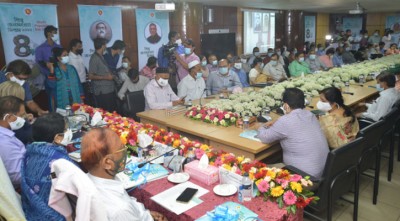 ১৬ কোটি লোককে সেবা দিতে হিমশিম খেতে হচ্ছে: স্বাস্থ্যমন্ত্রী