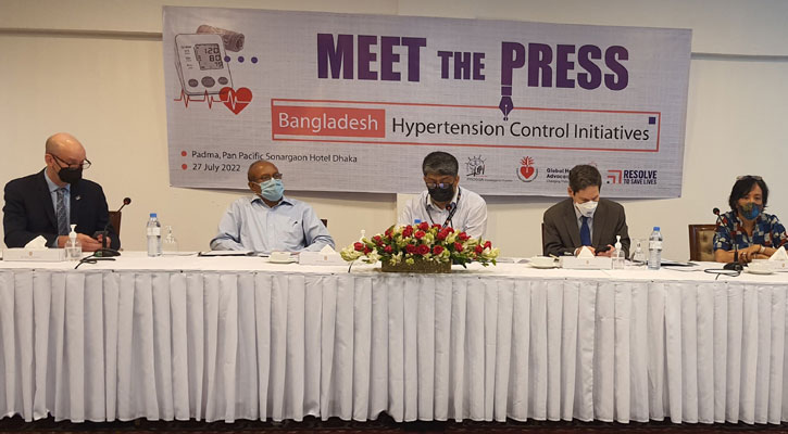 মাত্র ৯ ডলারে উচ্চ রক্তচাপের মানসম্মত চিকিৎসা সম্ভব