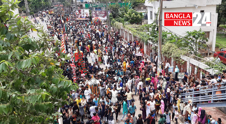 কারবালার স্মরণে তাজিয়া মিছিল