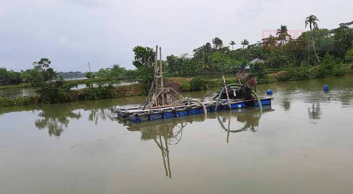 বাগেরহাটে ভূগর্ভস্থ বালু উত্তোলন, হুমকিতে পরিবেশ-প্রতিবেশ