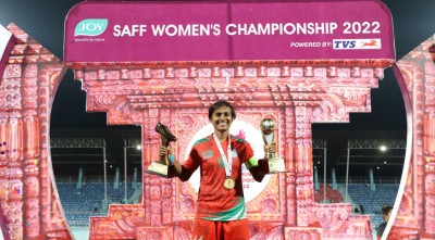 শিরোপার পাশাপাশি সব পুরস্কারও বাংলাদেশের