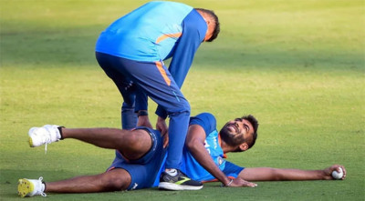 পিঠের চোটে বিশ্বকাপ শেষ বুমরাহর!