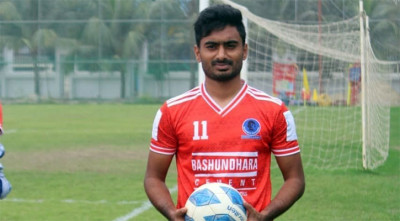 শেখ রাসেল ছেড়ে শেখ জামালে মান্নাফ রাব্বী